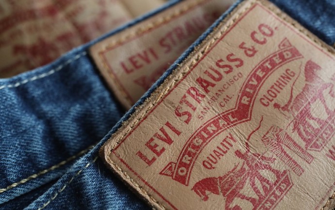 Выпуск №54: Синие джинсы снова в моде: как Levi’s готовится к IPO