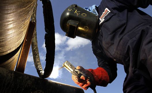 Нефтепроизводители готовятся к падению цен до 20 долларов за баррель